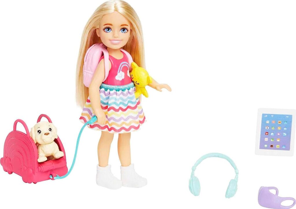 Barbie Chelsea Doll  6 Accessories, Travel Set with Puppy, Pet Carrier  Backpack that Opens  Closes, Blonde Small Doll