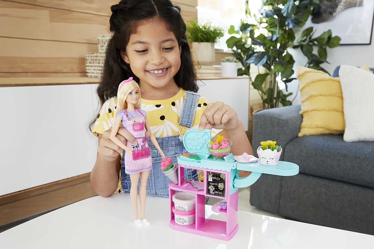 Barbie Florist Doll & Playset Review